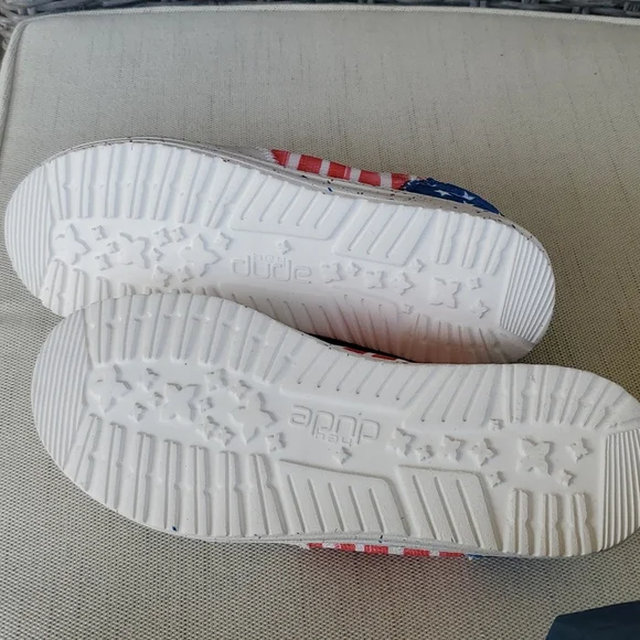 HEY DUDE WENDY'S  AMERICANA  TRI - Picture 7 of 9